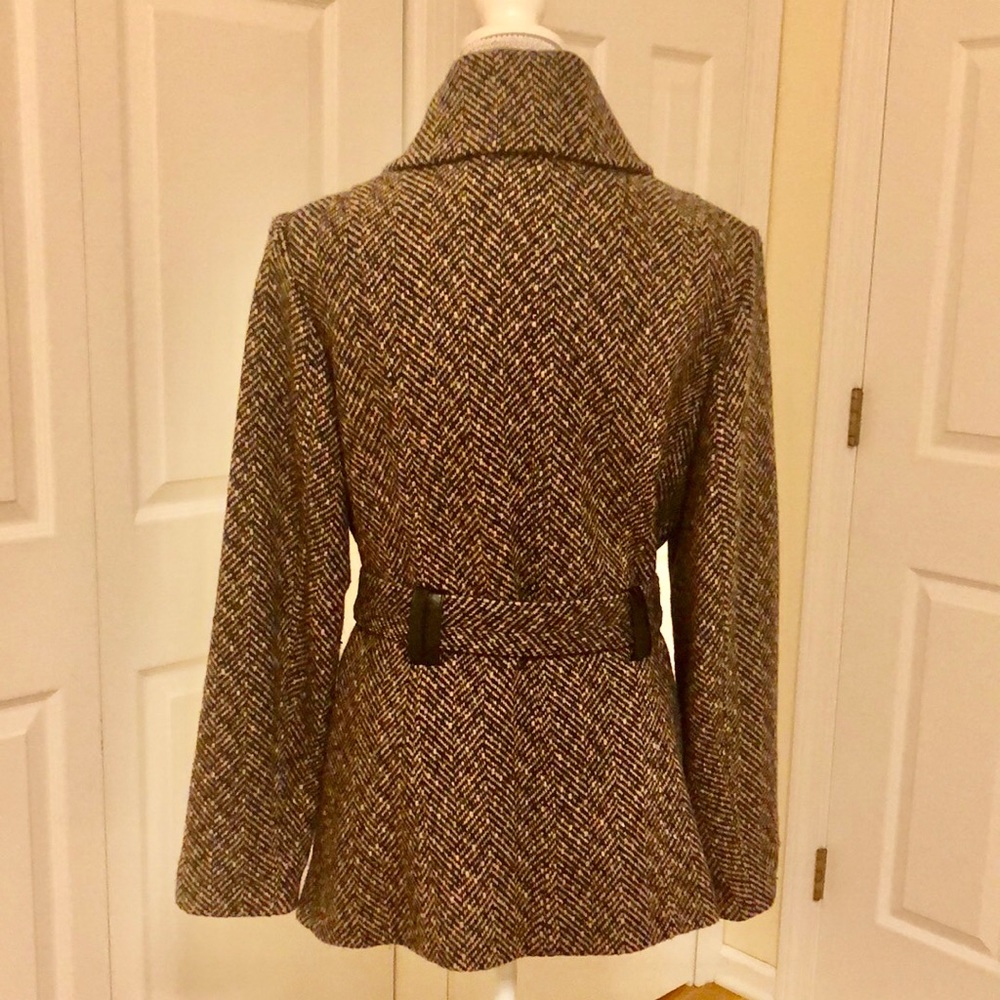 Jacket - Picture 2 of 7